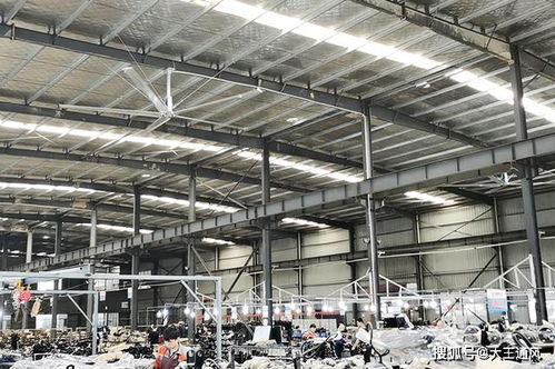 智能通風(fēng)降溫方案在機(jī)電工廠車間的應(yīng)用與工程機(jī)械設(shè)備租賃的協(xié)同效應(yīng)